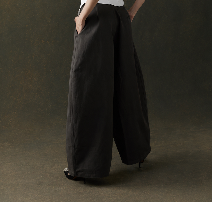 Study 01 – Form 34, Soft Balloon Pants in Charcoal - Image 2