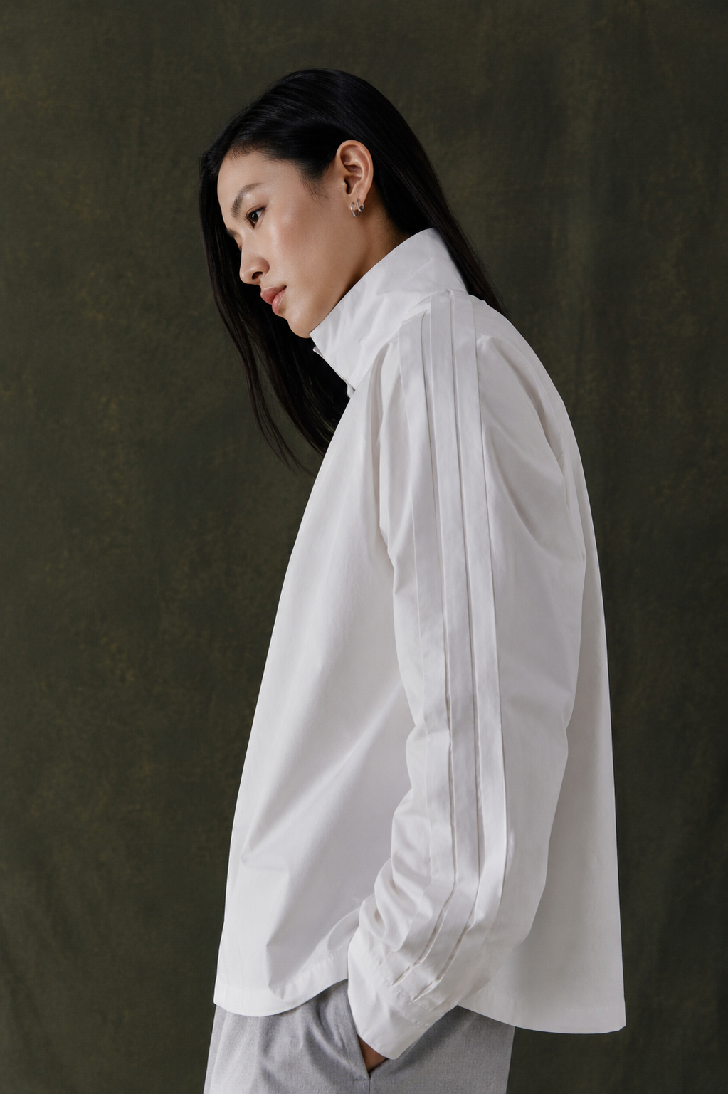 Study 01 - Form 17, Coloumn Poplin Shirt - Image 2